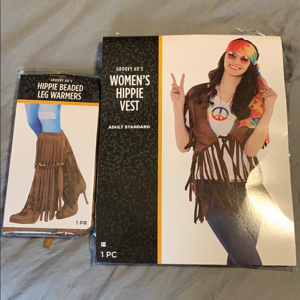 Never worn - hippie vest and leg warmers